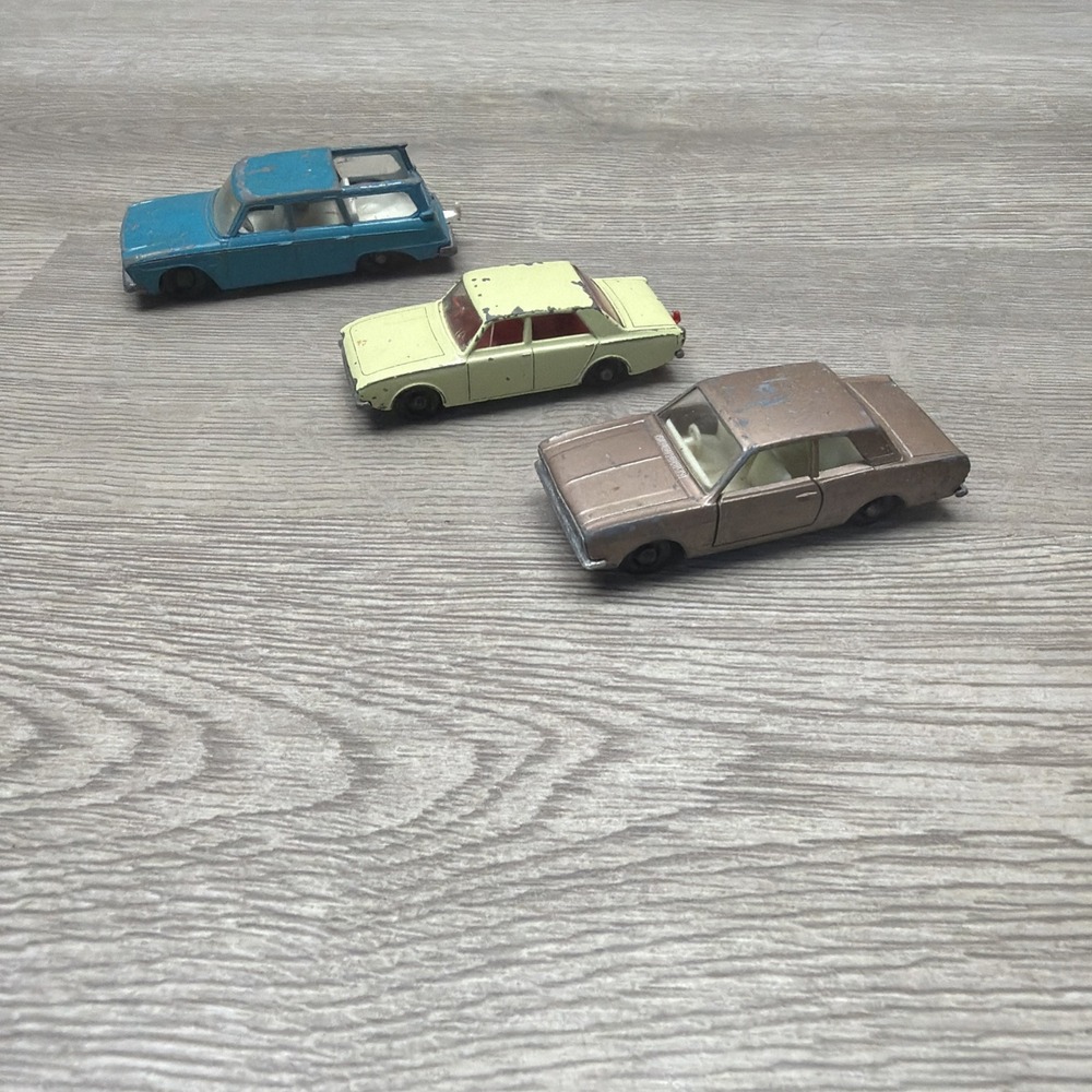 Matchbox By Lesney Lot. No 42 Studebaker Lark Wagonaire No 45 Ford Corsair